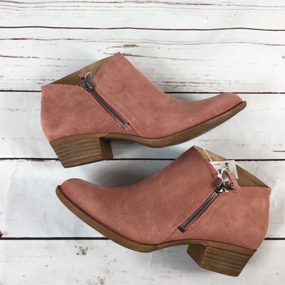 Lucky Brand Shoes - Lucky Brand Brielley2 Canyon Rose Booties NWT